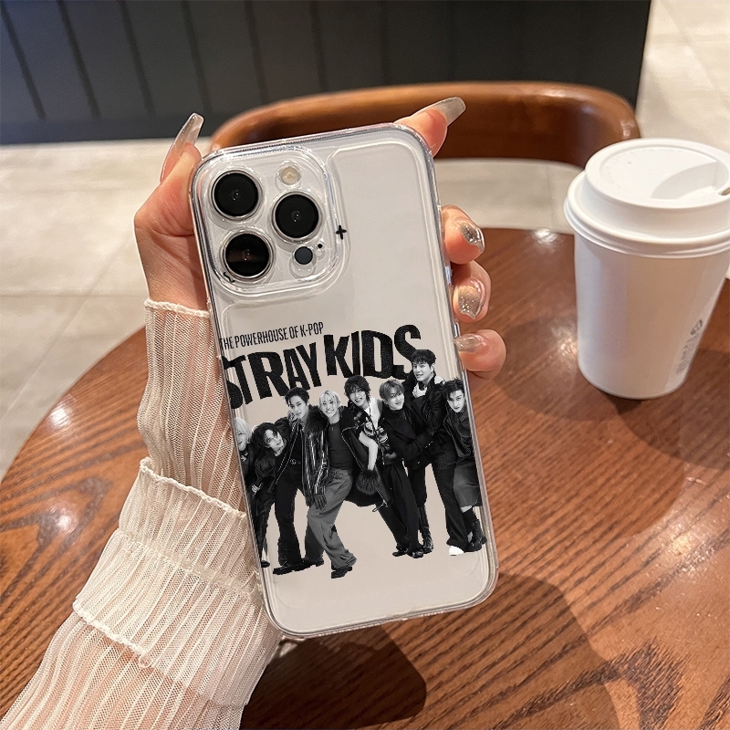 Xo Phone Accessories - StrayKids TPU Telefoonhoesje voor iPhone 17